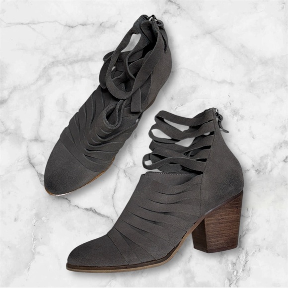 Chinese laundry Hybrid Heel Boot Charcoal Bohemian Caged strappy ankle booties - Picture 1 of 6